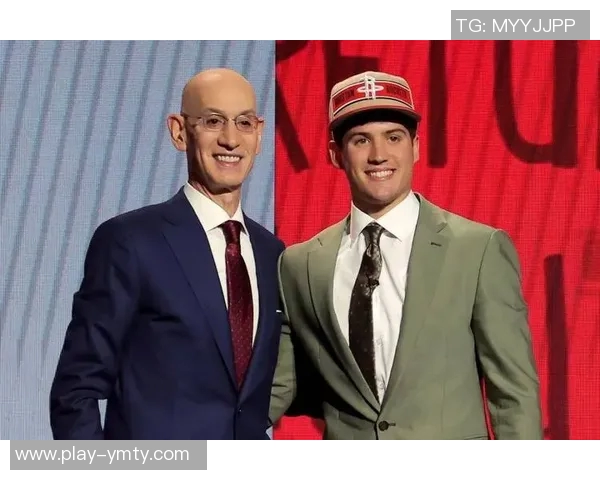 保罗重返火箭或成低风险高回报之举与乌度卡携手培养谢泼德